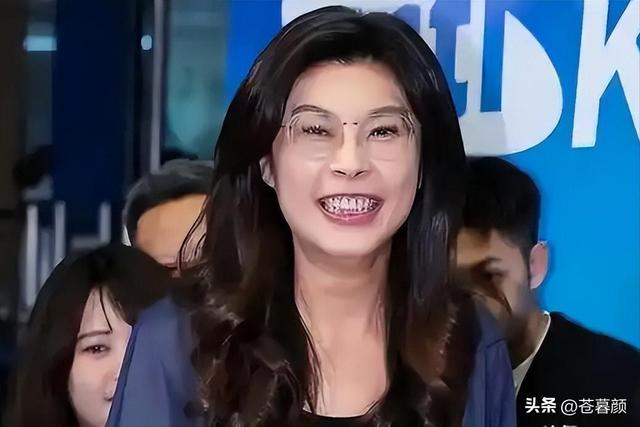 没时间了，郑丽文刚上位，就收洪秀柱4字忠告，台媒：统一正加速