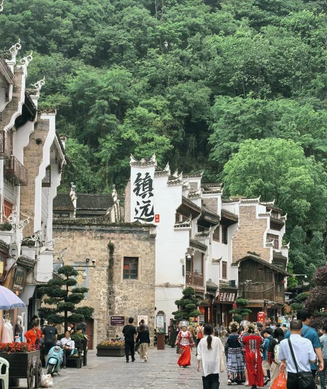 全部免费，不要门票！适合4月一个人散心的绝美古镇，慢慢逛！