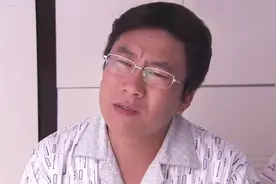 “皮长山”孟令宇：赵本山御用导演，被妻子实名举报出轨遭封杀？图片