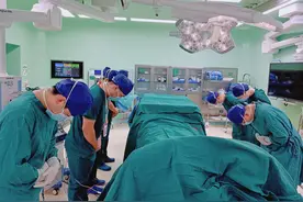 “留一双眼睛看着心爱的女儿长大！”43岁的哥离世捐出眼角膜图片