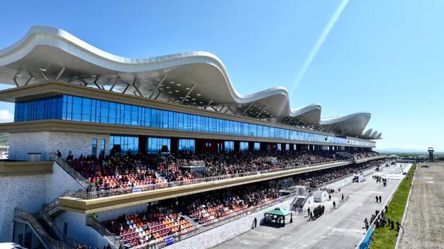 九色甘南香巴拉·玛曲第十六届格萨尔赛马会盛大开幕
