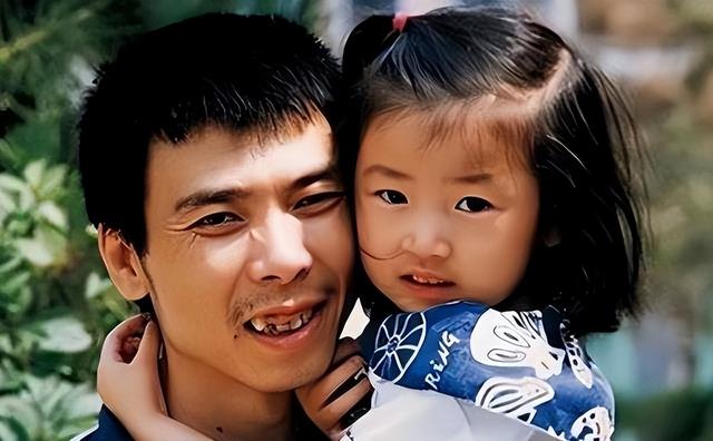 冯小刚被曝离婚？妻子徐帆不再隐忍，自曝婚姻真相，拿捏冯小刚