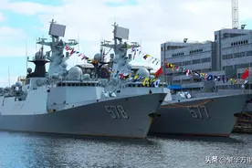 054A型护卫舰，现役40艘，全面中期升级，到底有多强悍？图片