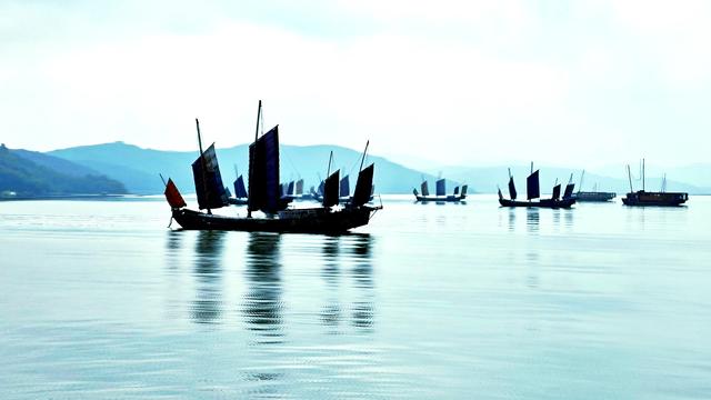 太湖晨航，邂逅水墨绮梦