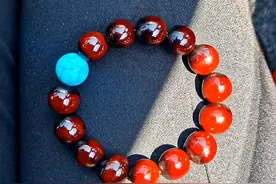 路边绿化带摘的无患子，做手串这么好看，赶紧给媳妇做个手串图片