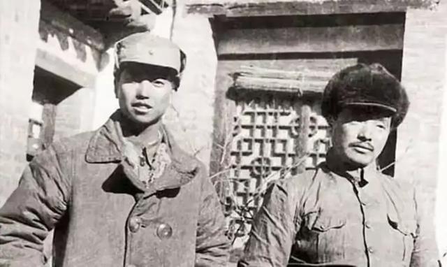 他是开国上将之首，却长期不受重用，73岁才至副国级	，活到102岁