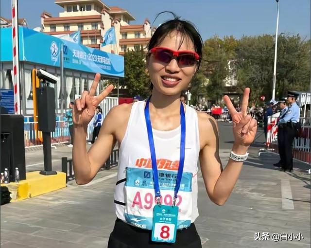后续来了！迫于巨大的舆论压力，最快女护士终于发布了一篇声明