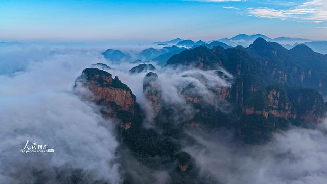 河北兴隆：云涌兴隆山