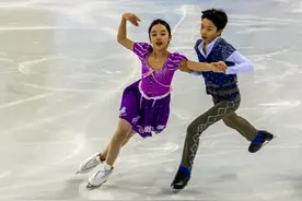 花样穿梭 冰上争锋 2024-2025年度吉林省青少年花样滑冰锦标赛收官图片