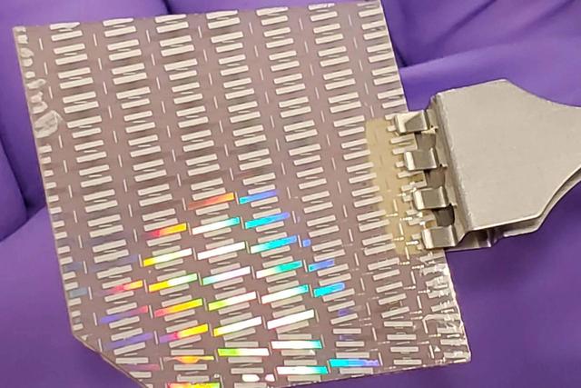 核堆芯“黑盒”终破解！100纳米传感器扛住高温强辐射！