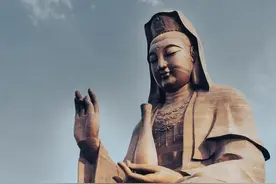 生肖蛇: 你天生一等命格,观音菩萨送你大运, 最后一天了, 接了富三代图片