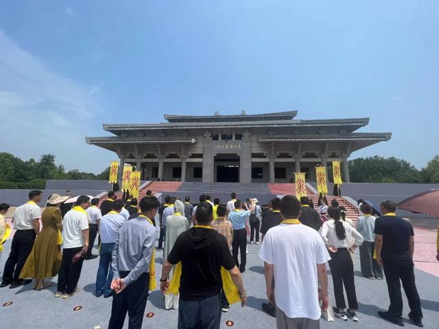 共启淮源新程 · 同绘旅游蓝图丨随州、南阳、信阳“两省三地”旅游联盟成立大会召开