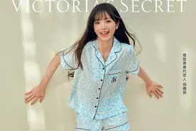 田曦薇，168CM，维密内衣广告大秀完美好身材！图片