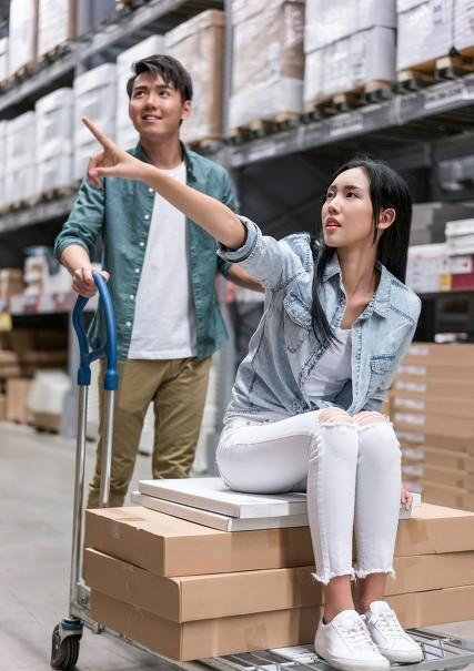 不用怀疑	，女人有以下6个行为，就是生理性喜欢你，很准