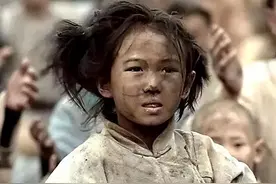 古代闹饥荒，为何百姓去吃草根、啃树皮，却放着河里的鱼虾不抓？图片