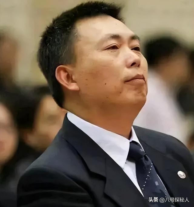 大佬背后的大佬，豪不夸张的说，中国人的一生，没人能够离开他！