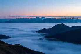 人生三见，见天地，见众生，见自己到底指什么？图片