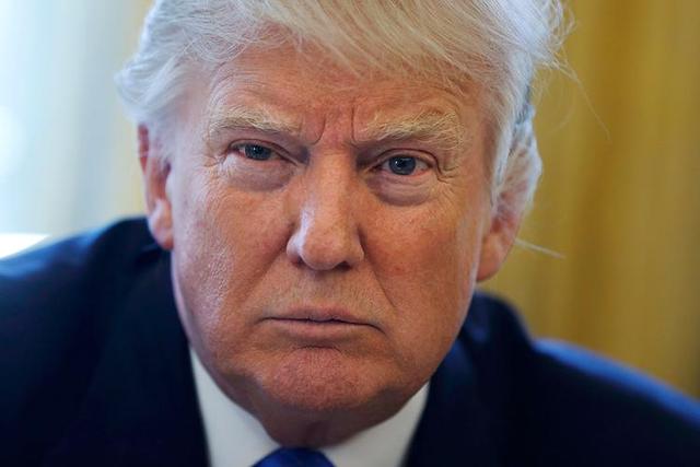 8艘军舰封锁海域，军方释放强硬信号！美国准备对委内瑞拉动武？