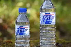 别纠结娃哈哈还是农夫啦，聊聊什么样的饮用水算是好水？图片