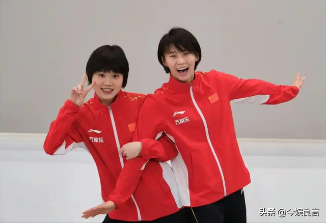 正式退出？21岁张家齐发声，眼泛泪花，未来或有三条路，年薪可观