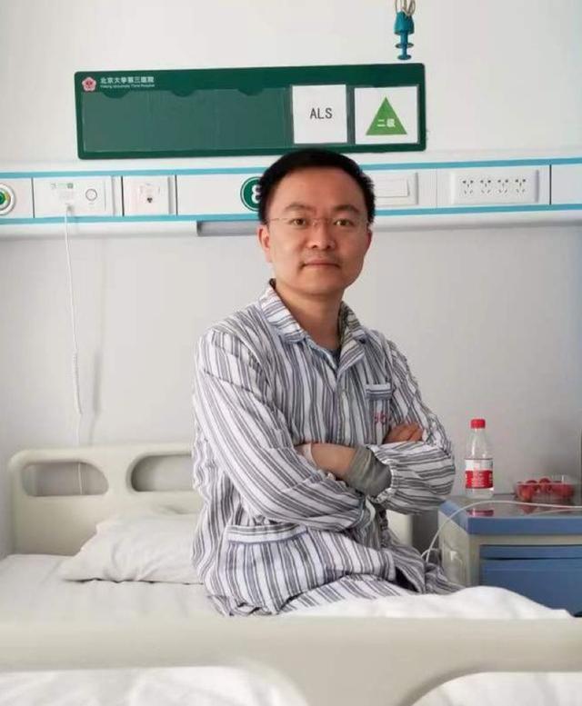 一家3代短命!蔡磊真实处境曝光，砸钱抗癌无果，儿子也成牺牲品