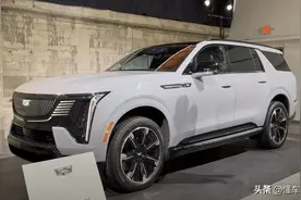 新车 | 纯电动大型SUV/续航724公里，凯迪拉克凯雷德IQL实车发布图片