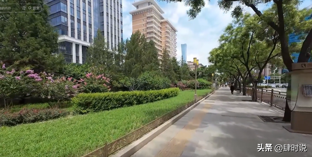 美国小哥第一次到中国 直接破防：我们的钱都花哪了？拿啥跟中国比