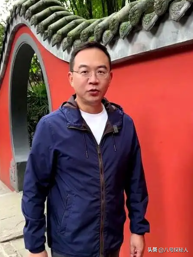 令人惋惜！曾经知名主持郎永淳，敬业二十年却因一步走错成阶下囚