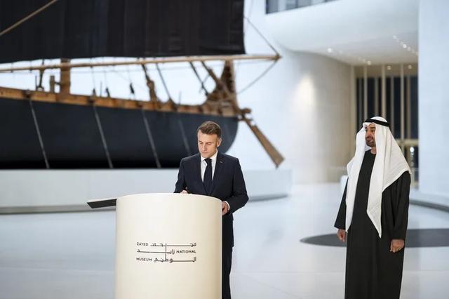 要建欧洲有史以来最大航母	，马克龙这一举动不寻常 | 京酿馆