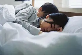 难怪大龄剩女泛滥成灾,婚前同居是数急剧上升的推手之一,太现实了图片