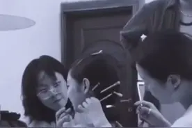 Jennie室内抽烟不能忍！ 「韩网告到外交部」 厂牌紧急回应图片