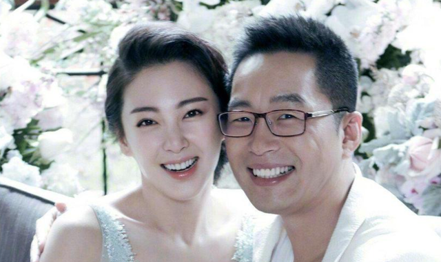 不装了！曝张雨绮“丑闻”不到1天，官媒下场，荒唐的事不止一件