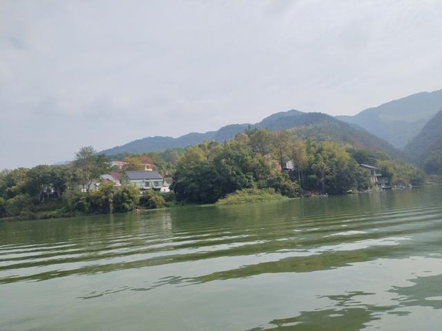 2025秋游：严子陵钓台 . 黄公望隐居地