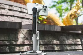 更专业也更易用，试玩影石insta360 Flow Pro手机云台图片