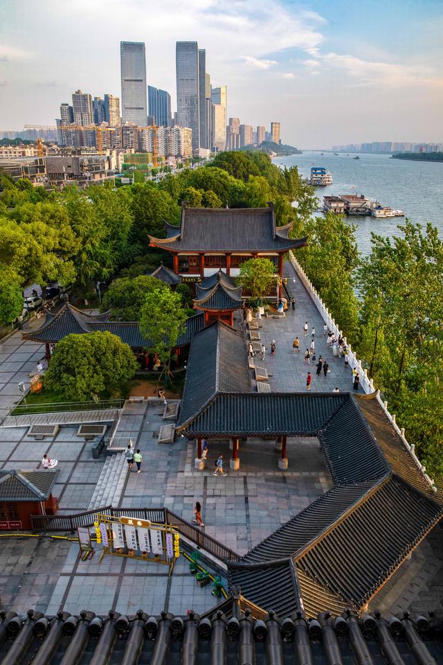 长沙杜甫江阁