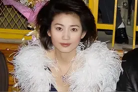 央视前主持人王小丫，曾身患重病，病床上说了一段留言催人泪下图片