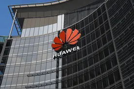 华为招聘爆雷，无数员工怒起爆料：普通人的努力，就是一场笑话？图片