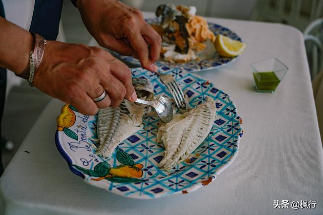 十年两刷意大利，南意根本不在乎米其林，他们只在乎番茄够不够酸