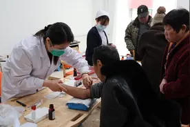 血压高不能吃韭菜？医生建议：若想血压稳定，尽量少吃4种素食！图片