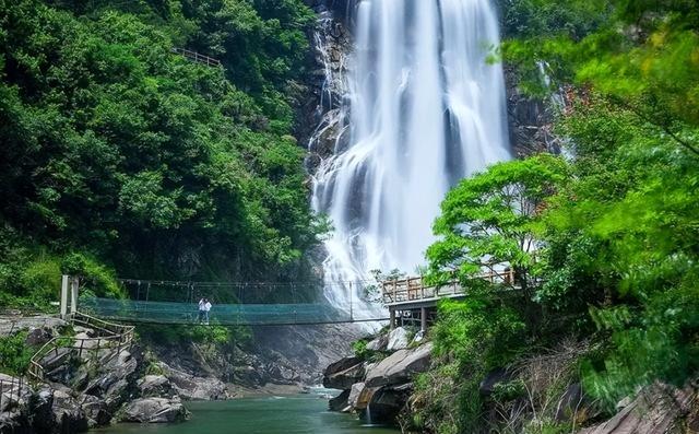 中国“退步”最快的城市：曾与上海、南京齐名，现在沦为三线城市