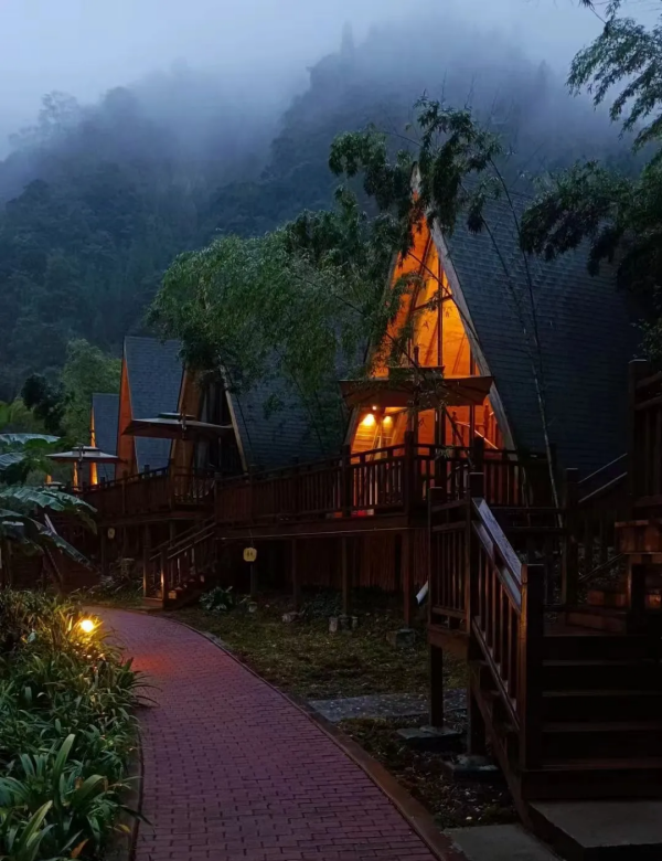 《2025雅安深秋耍事》出炉！这样耍，安逸得很！