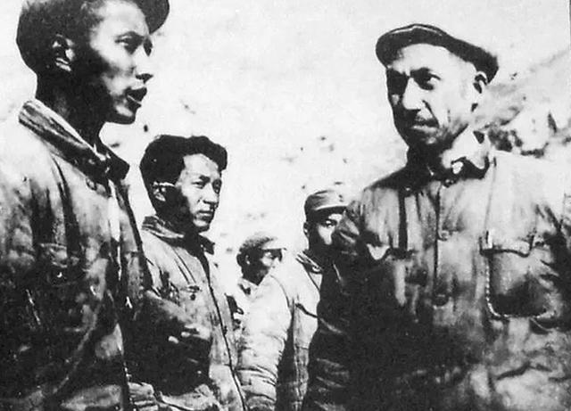 1941年李讷保姆遭奸杀，26名警卫员集体脱裤子跳河，成功锁定真凶
