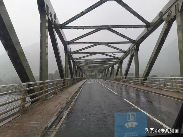 风雨兼程苏格兰高地，从粗犷自然到北爱尔兰轮渡之夜