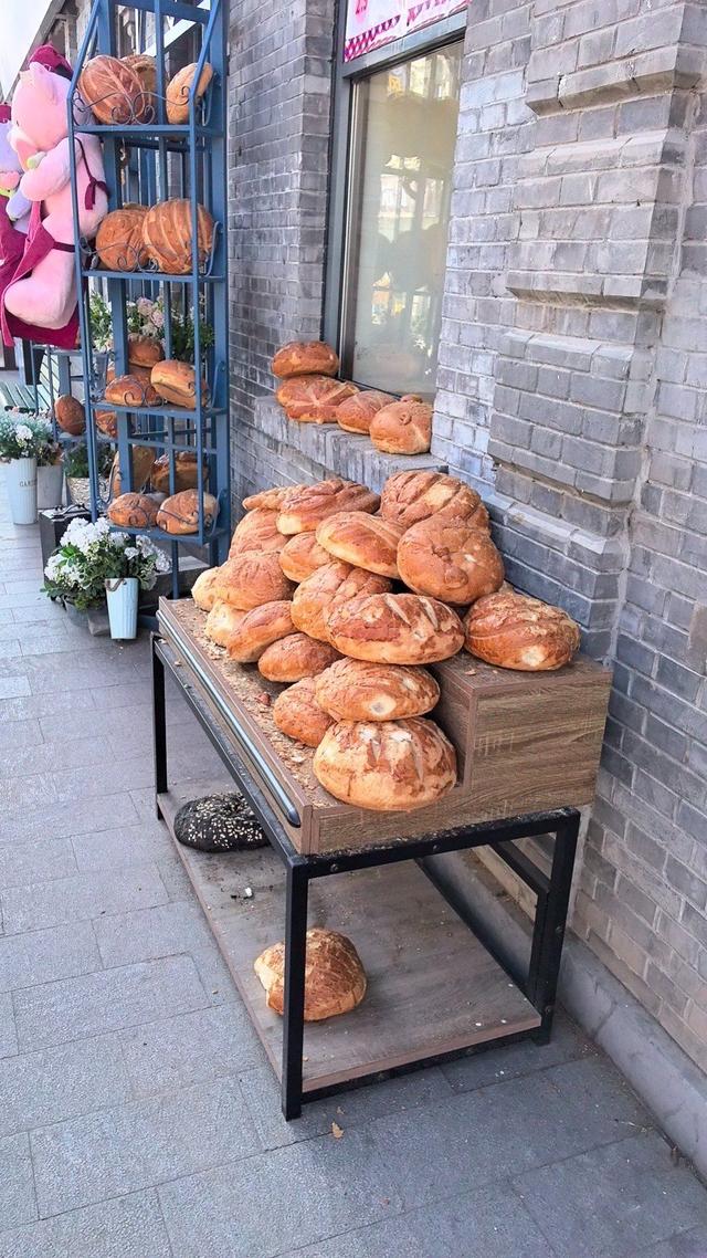 哈尔滨 4 月限定快乐：松花江跑冰排 + 早市烟火，错过等一年