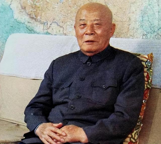 1991年，邓小平派人去美国邀请张学良回大陆，张学良：有三个条件