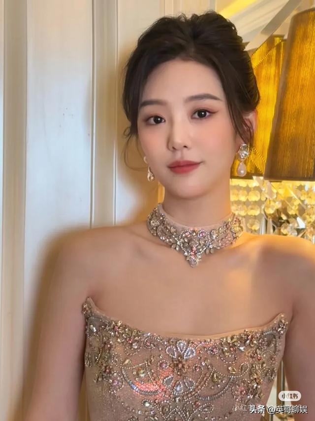 丑不自知的五位短女演员，天生苦相脸还演“女神”，究竟谁的错？