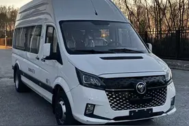 新车 | 福特E全顺同级/配100千瓦时电池 曝福田图雅诺大麦EV续航里程图片