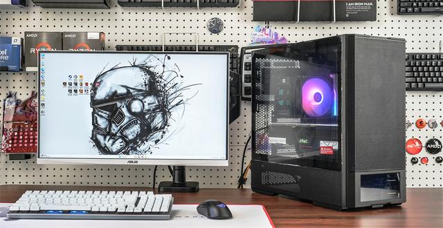 自带屏幕的主机—联力207D+9950X3D+ROG B850-F+索泰5070Ti装机