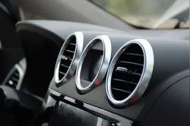 终于有人做这事情了！车辆熄火，也能在车上自由吹空调了图片