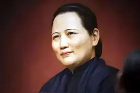 宋庆龄死前遗愿：不和孙中山合葬，我要和她在一起，这人是谁？图片